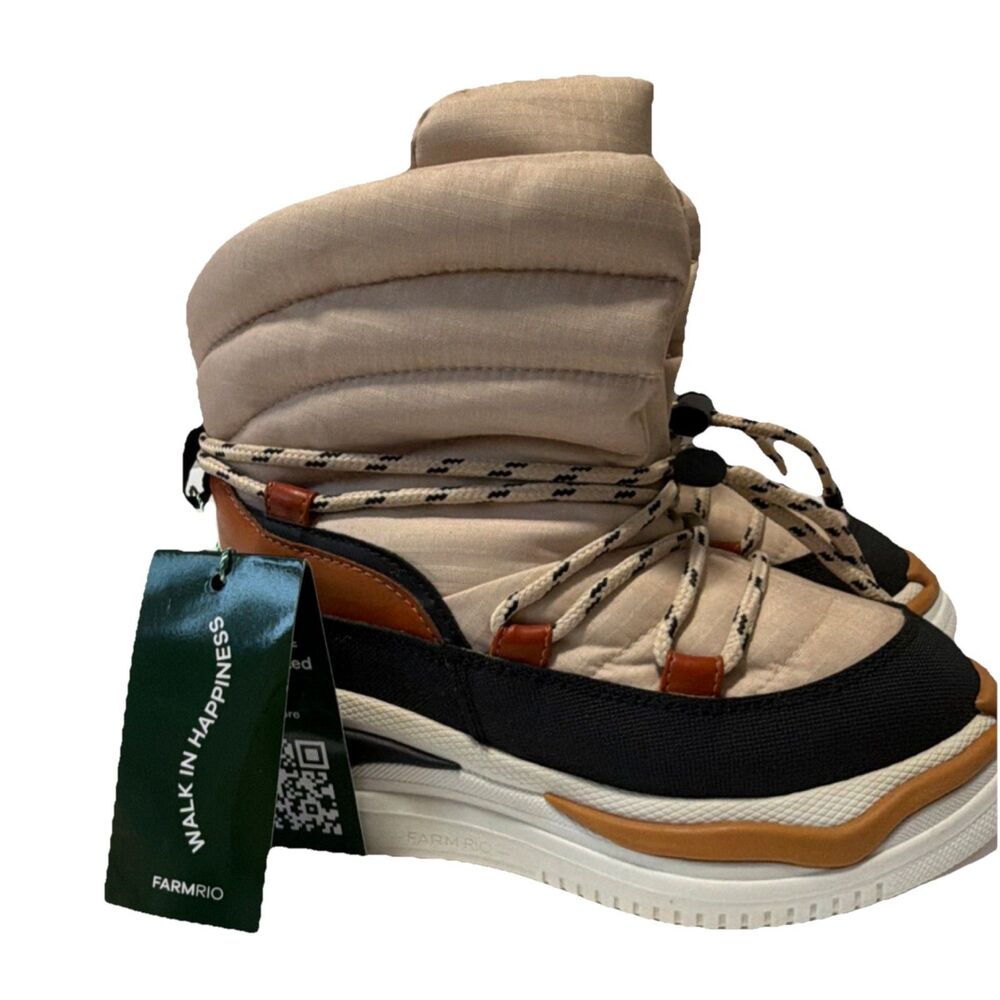 Farm Rio Off White Matelasse Puffy Snow Boot Lace Up Women's US 5 EU 35 New